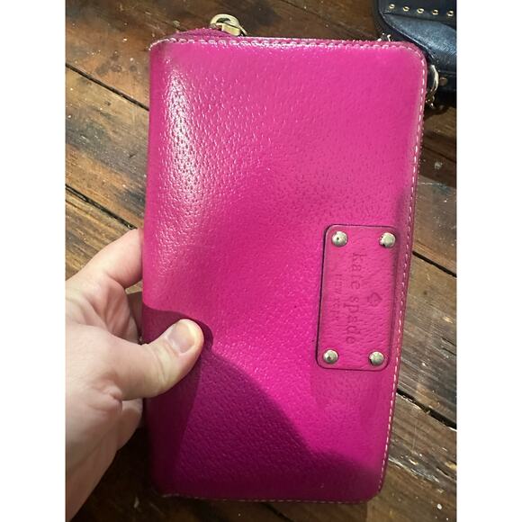 KATE SPADE Hot Pink Pebbled Leather Wallet Zip Up Gold